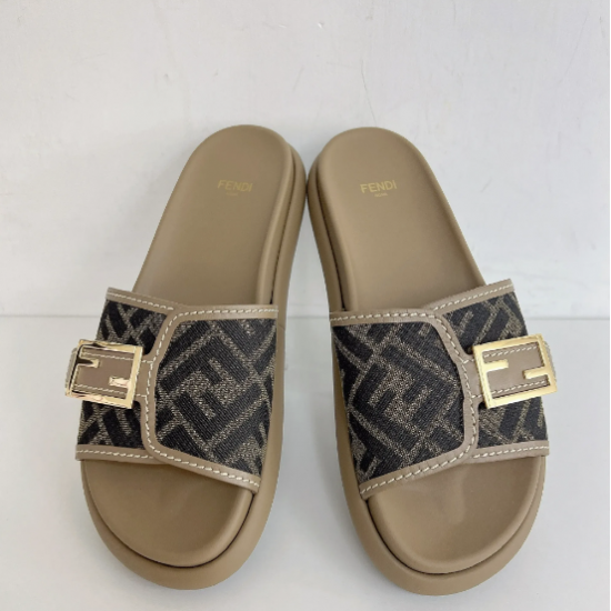 MK [ Pre-owned ] Fendi sandals size 38 - brown