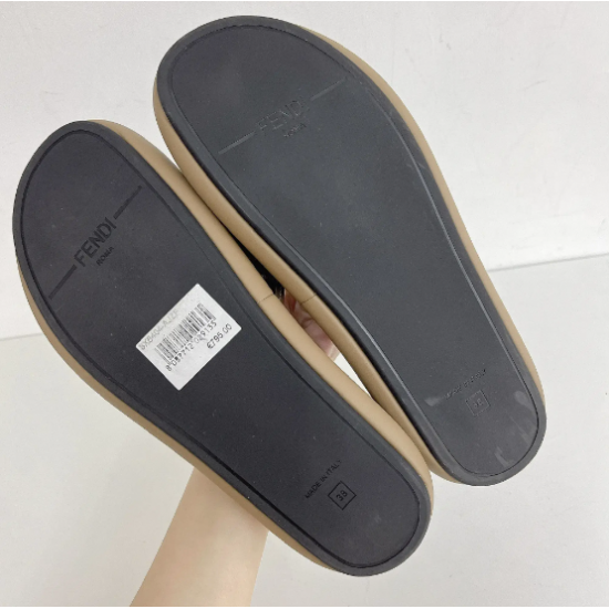 MK [ Pre-owned ] Fendi sandals size 38 - brown