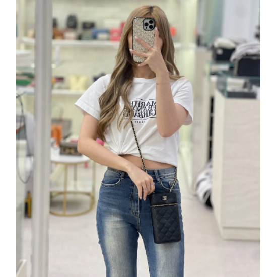 YL [ Pre-owned ] Chanel Phone bag with chain ( Black / Ghw )