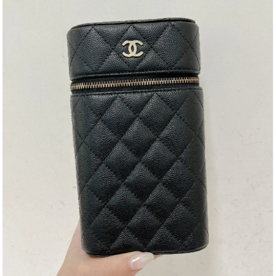YL [ Pre-owned ] Chanel Phone bag with chain ( Black / Ghw )