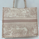 YL [ Pre-owned ] Dior Book Tote large size ( Pink )