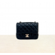 YL [ Pre-owned ] Chanel mini square 17cm ( Black / ghw )